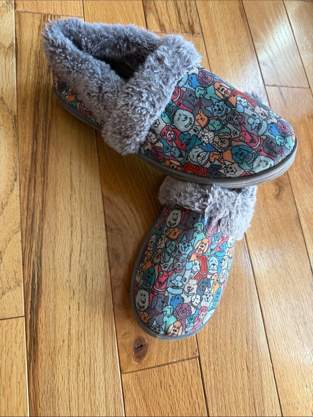 Bob's by Skechers slippers